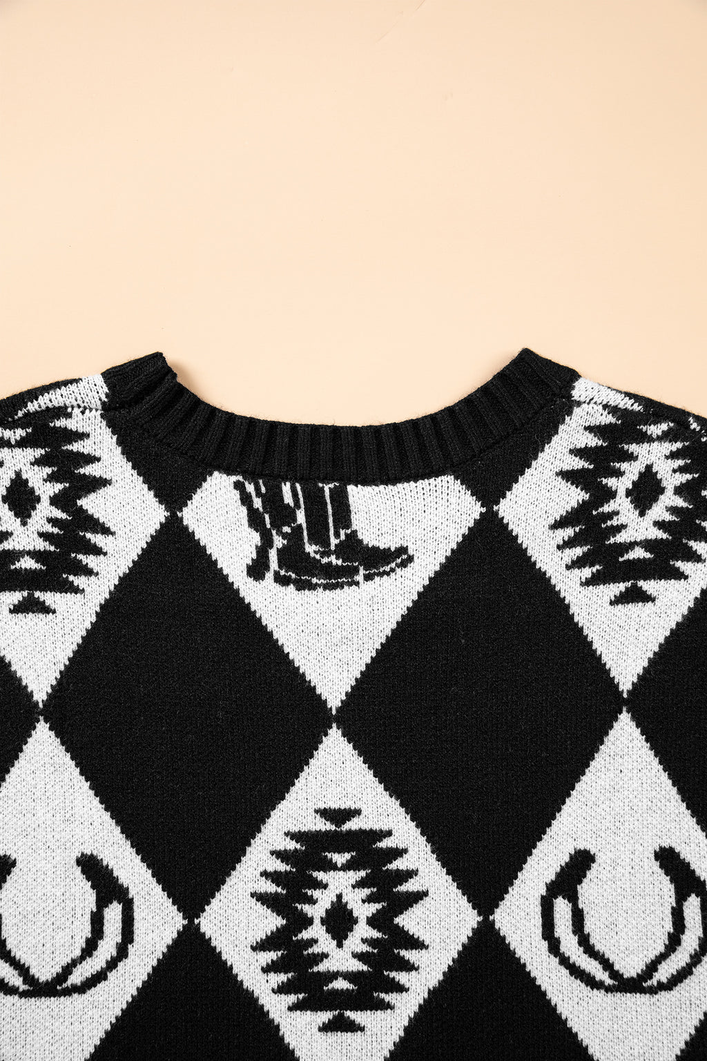 Black Retro Rhombus Western Print Drop Shoulder Short Sleeve Sweater