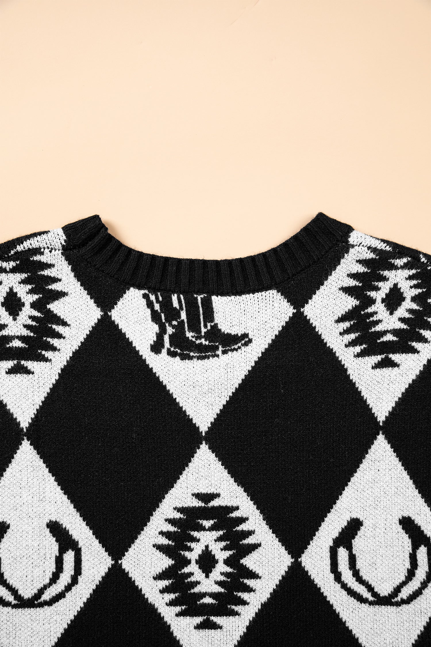 Black Retro Rhombus Western Print Drop Shoulder Short Sleeve Sweater