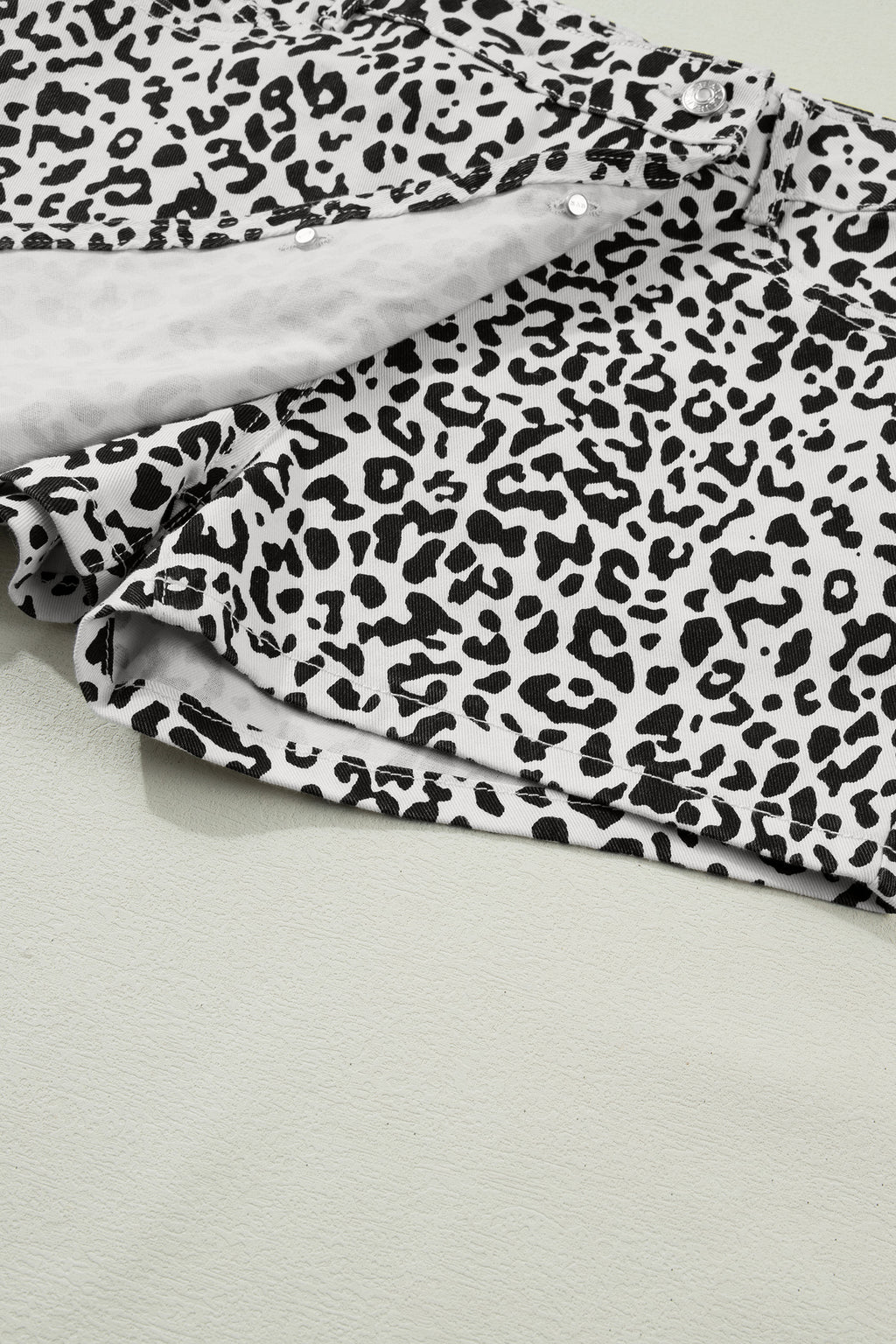 Black Leopard Print Button Overlap Denim Shorts